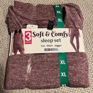 32 degree COOL Soft & Comfy 3 PIECE Sleep Set Tee, Short, Jogger  Size XL Brand
